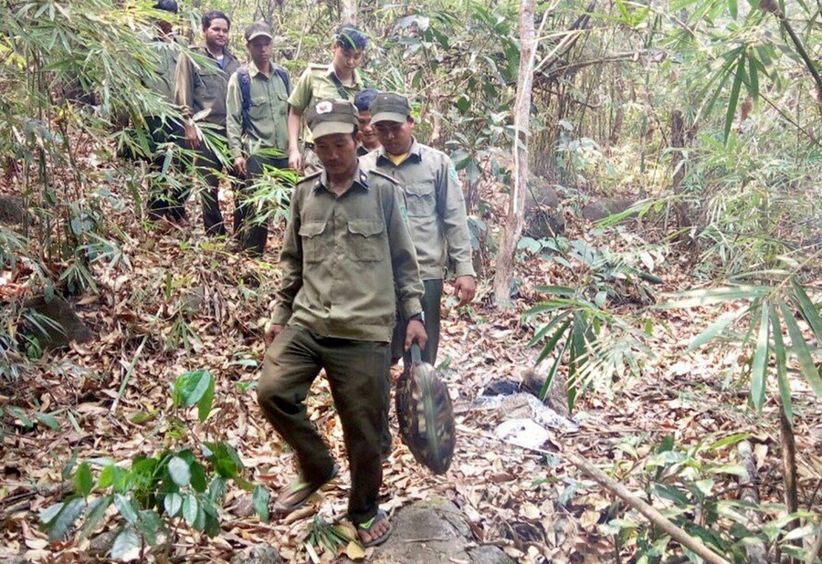  Lực lượng Kiểm lâm huyện Ia Grai đi tuần tra, bảo vệ rừng (ảnh chụp trước tháng 4-2021). Ảnh: Minh Nguyễn