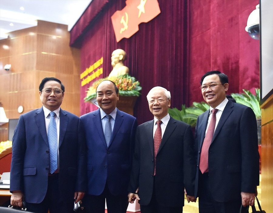 Tổng Bí thư Nguyễn Phú Trọng, Chủ tịch nước Nguyễn Xuân Phúc, Thủ tướng Chính phủ Phạm Minh Chính và Chủ tịch Quốc hội Vương Đình Huệ tại phiên bế mạc Hội nghị. Ảnh: VGP/Nhật Bắc