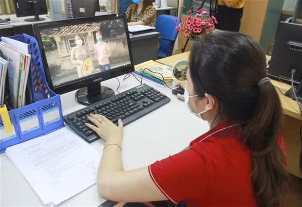 Ngành du lịch tỉnh Ninh Bình xây dựng và triển khai chương trình “Khám phá điểm đến Ninh Bình cùng hướng dẫn viên online”. Ảnh: Thùy Dung/TTXVN