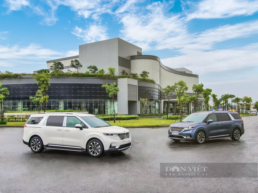 Chủ tịch Quảng Nam hy vọng trong tương lai Thaco Trường Hải càng phát triển ngành công nghiệp cơ khí và ngành công nghiệp phụ trợ, trong đó có ô tô. (Ảnh: Trương Hồng)