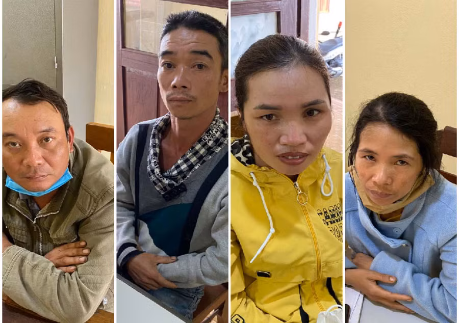 Các đối tượng (từ trái qua) Đồng, Sơn, Thơm, Hiền tại Công an huyện Đak Đoa. Ảnh: Lê Anh