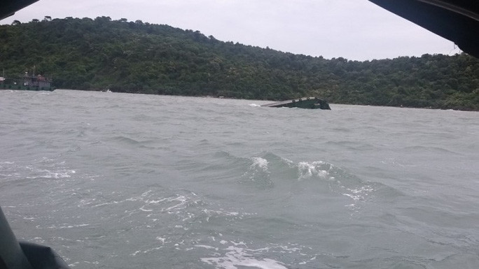 Hiện trường vụ chìm tàu chở dầu Hiện trường vụ chìm tàu chở dầu