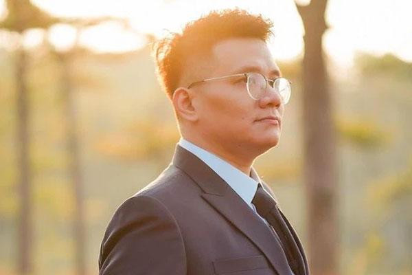 Nhâm Hoàng Khang bị bắt sáng 4/10. Ảnh FBNV