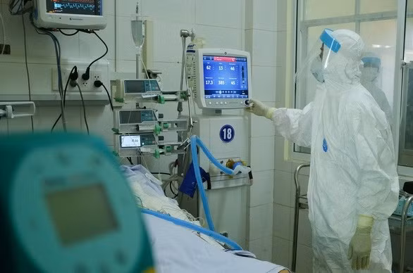 Chỉ còn 469 bệnh nhân COVID-19 phải thở máy, ECMO