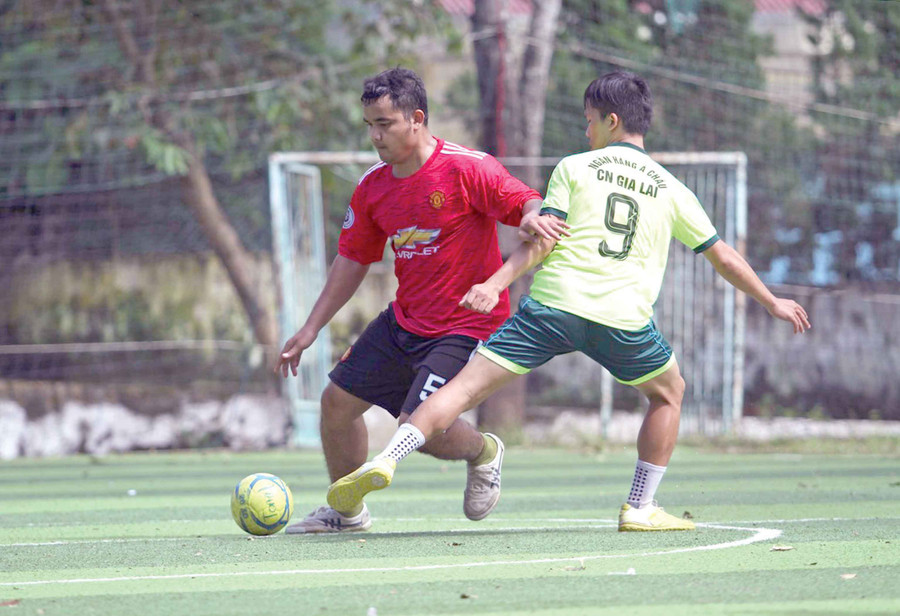Bóng đá phong trào 5 người ở Gia Lai từng có giai đoạn phát triển mạnh nhưng đang có dấu hiệu đi xuống. Ảnh: Lê Văn Ngọc