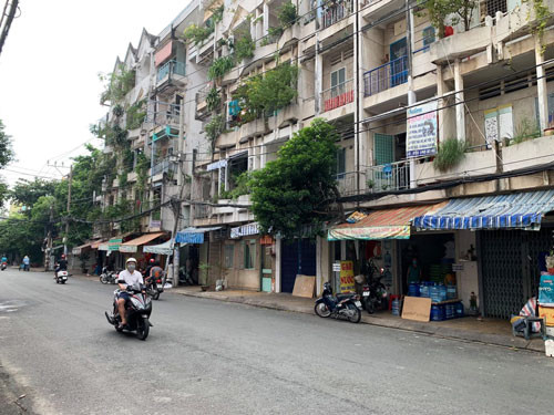 Những hoạt động buôn bán nhỏ đã bắt đầu trở lại ở khu dân cư Những hoạt động buôn bán nhỏ đã bắt đầu trở lại ở khu dân cư