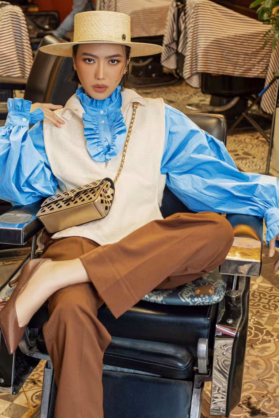 Bên cạnh đó, Diệu Nhi cũng bày tỏ lạc quan dù phải ở nhà suốt 6 tháng. 