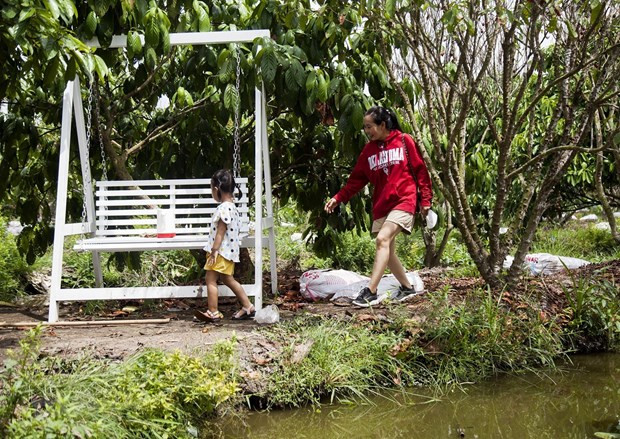 Du khách trải nghiệm không gian sinh thái. Ảnh minh họa. Nguồn: TTXVN