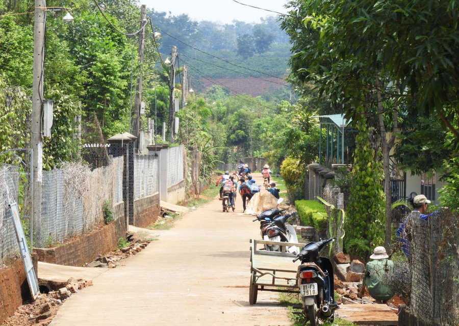 -Kênh tín dụng chính sách đã góp phần xây dựng nông thôn mới, làm thay đổi bộ mặt nông thôn trên địa bàn huyện Ia Grai. Ảnh: Thanh Nhật