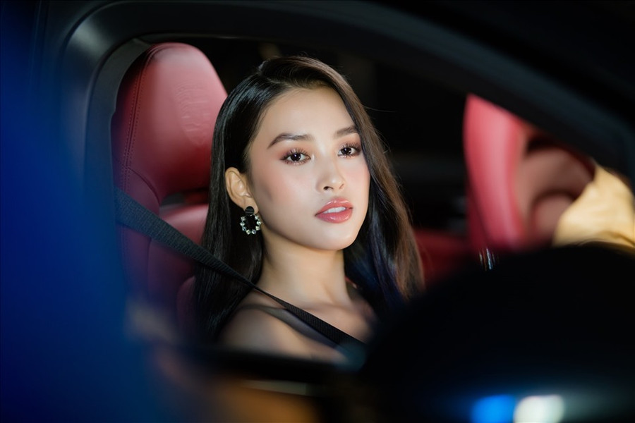  Trước những ý kiến trái chiều, Tiểu Vy khẳng định bản thân tự tin với vai trò mới. Bên cạnh ngôi vị Hoa hậu Việt Nam 2018, Tiểu Vy cũng gây ấn tượng với nhiều vai trò như người mẫu, diễn xuất... Ảnh: NVCC.