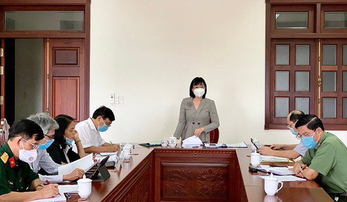 Quang cảnh cuộc họp. Ảnh: Như Nguyện Quang cảnh cuộc họp Thường trực Ban Chỉ đạo tỉnh chiều 15-10. Ảnh: Như Nguyện