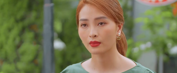 Gần đây, Huyền Trang gây chú ý khi đảm nhận vai Trang - người yêu cũ của Đăng (Thanh Sơn), 