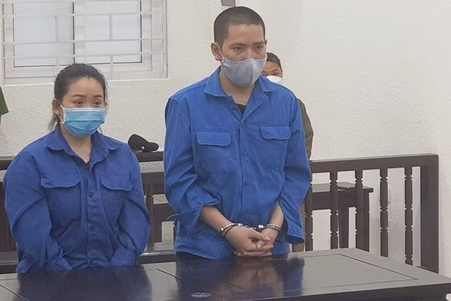  Hằng và em trai giúp sức tích cực cho nhóm lừa đảo xuyên quốc gia. Ảnh: V.Dũng