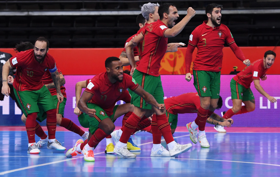 Đội tuyển futsal Bồ Đào Nha tiến vào trận chung kết gặp Argentina. (Ảnh: FIFA) Đội tuyển futsal Bồ Đào Nha tiến vào trận chung kết gặp Argentina. (Ảnh: FIFA)