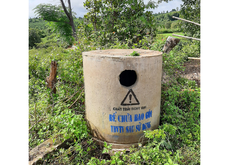 Hiện nay, huyện Chư Păh có 283 bể chứa bao bì thuốc BVTV sau sử dụng. Ảnh: R'Ô HOK Hiện nay, huyện Chư Păh có 283 bể chứa bao bì thuốc BVTV sau sử dụng. Ảnh: R'Ô HOK