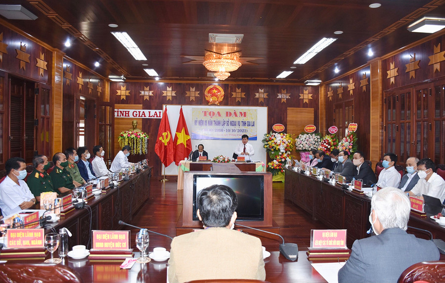 Quang cảnh buổi tọa đàm. Ảnh: Trần Dung Quang cảnh buổi tọa đàm. Ảnh: Trần Dung