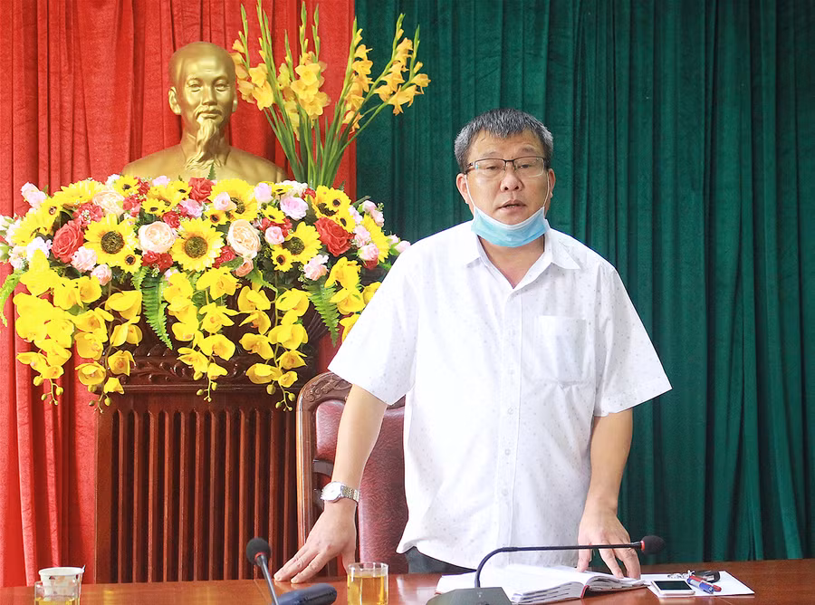 Ông Thái Thanh Bình-Ủy viên Ban Thường vụ Tỉnh ủy, Chủ nhiệm Ủy ban Kiểm tra Tỉnh ủy, Trưởng ban Pháp chế HĐND tỉnh kết luận buổi làm việc. Ảnh: Mộc Trà