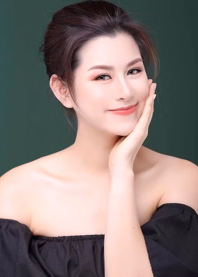 Bí quyết để Lưu Huyền Trang có làn khỏe mạnh mịn màng là luôn chú trọng chăm sóc sức khỏe cả bên trong và bên ngoài. Ảnh: NVCC