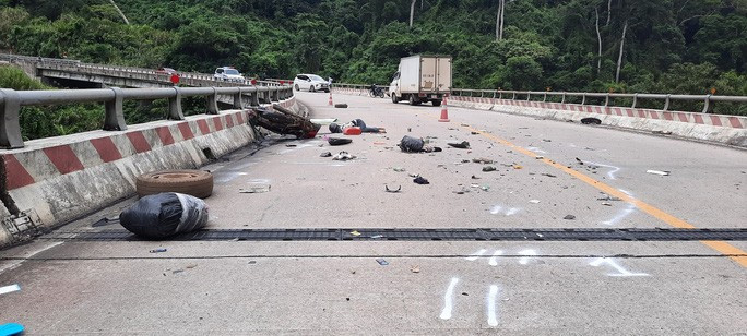 Hiện trường vụ tai nạn đau lòng. Hiện trường vụ tai nạn đau lòng