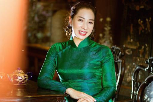 Diễn viên Lương Chung Lan là đại diện của kênh Việt Nam chủ nhật. Ảnh: NVCC Diễn viên Lương Chung Lan là đại diện của kênh Việt Nam chủ nhật. Ảnh: NVCC