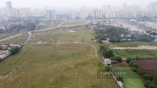 Hà Nội yêu cầu các đơn vị liên quan có trách nhiệm kiểm tra, báo cáo, cập nhật các thông tin về việc triển khai thực hiện định kỳ 6 tháng/lần đánh giá, tổng hợp, báo cáo UBND TP. Ảnh: Trần Kháng