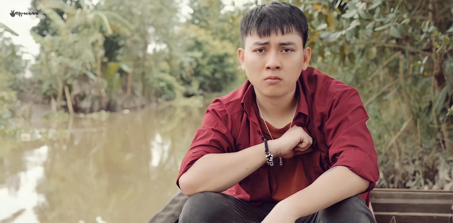 Con nuôi Hoài Linh thoải mái hơn trong việc chia sẻ hình ảnh của bản thân trên mạng xã hội. Ảnh: FBNV