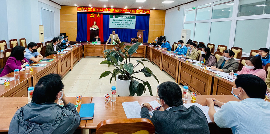 Quang cảnh phiên họp. Ảnh: Vũ Thảo