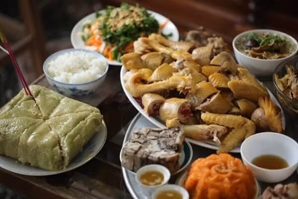  Mâm cơm cúng miền Bắc. Ảnh: TL