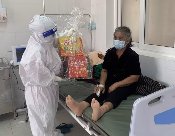 Gúp người bệnh có một cái Tết ấm áp hơn