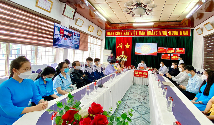 Quang cảnh lễ bế mạc tại điểm cầu Sở GD-ĐT. Ảnh: Mộc Trà