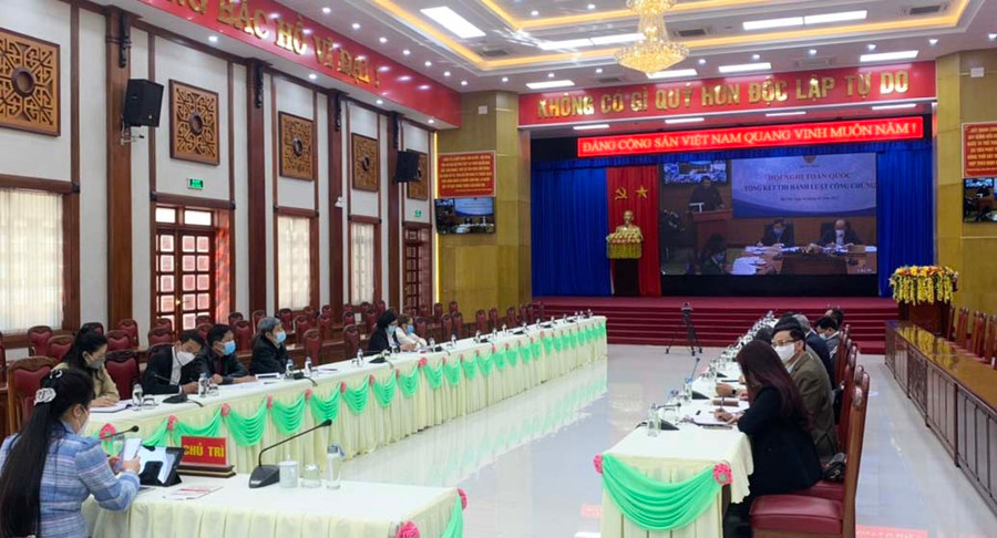 Quang cảnh Hội nghị trực tuyến toàn quốc tổng kết thi hành Luật Công chứng tại điểm cầu tỉnh Gia Lai. Ảnh: R'Ô HOK