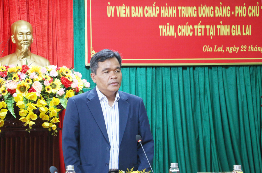 Bí thư Tỉnh ủy Hồ Văn Niên đã gửi lời cảm ơn đến các đồng chí trong đoàn công đã giành nhiều sự quan tâm đến Gia Lai trong dịp Tết Nguyên đán Nhâm dân 2022. Ảnh: Quang Tấn