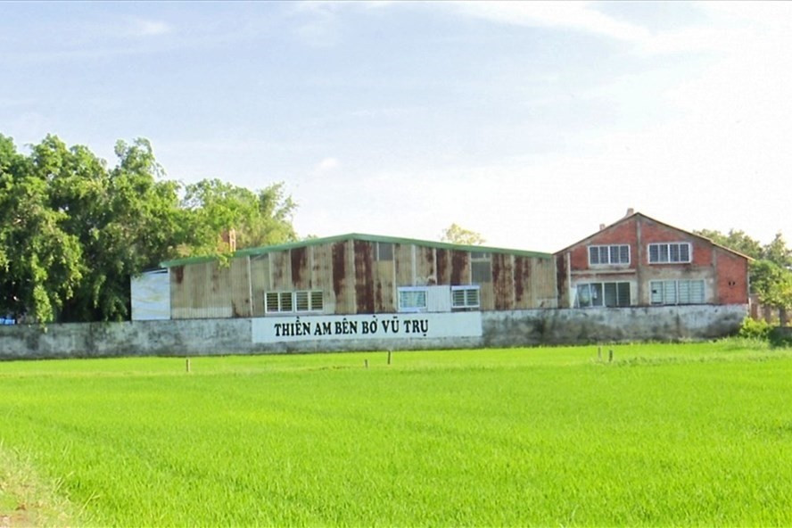 Tịnh thất Bồng Lai đổi tên thành Thiền am bên bờ vũ trụ Ảnh: LĐO