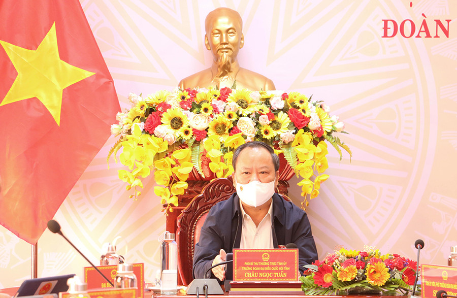 Trưởng đoàn đại biểu Quốc hội tỉnh Gia Lai Châu Ngọc Tuấn đóng góp nhiều ý kiến quan trọng vào Dự án Luật sửa đổi, bổ sung một số điều của 8 Luật. Ảnh: Quang Tấn