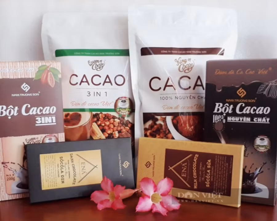 Các sản phẩm được chế biến từ cây cacao của Công ty TNHH Cacao Nam Trường Sơn. Ảnh: NVCC