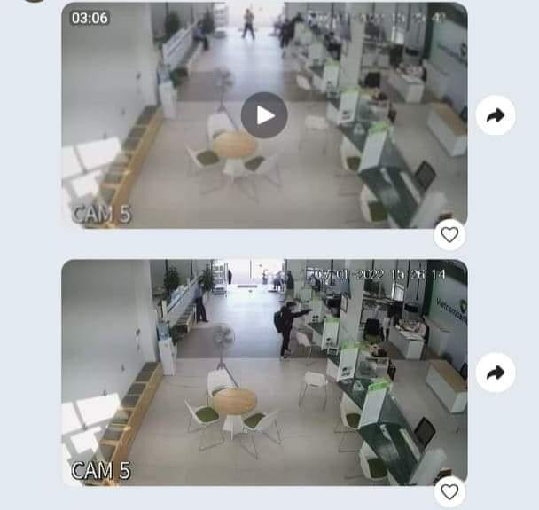Camera ghi lại hình ảnh đối tượng vào cướp tại ngân hàng ở Hải Phòng.