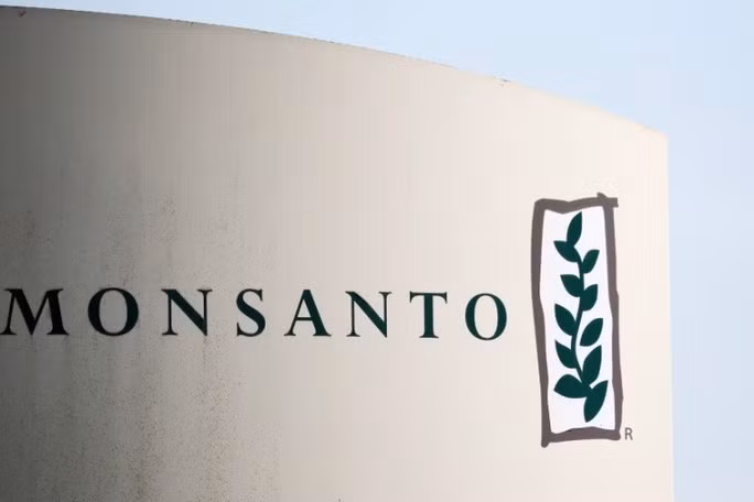  Các quan chức bang Missouri phát hiện Xiang sở hữu các bản sao của một thuật toán dự đoán độc quyền do Monsanto phát triển khi ông đang chờ lên chuyến bay đến Trung Quốc vào tháng 6-2017. Ảnh: Reuters