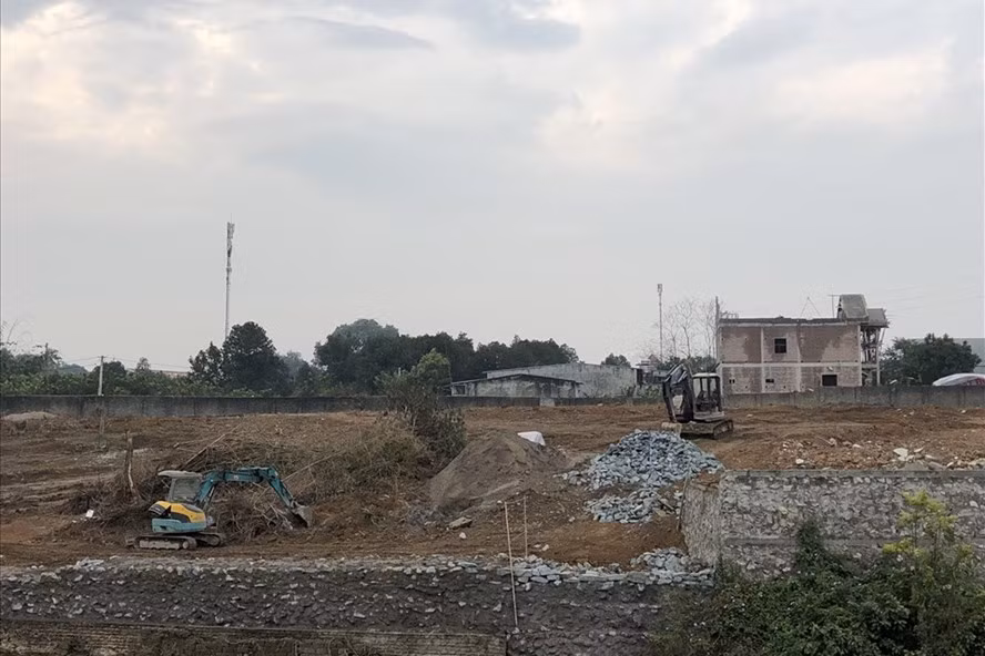 Một khu đất được môi giới gọi tên 