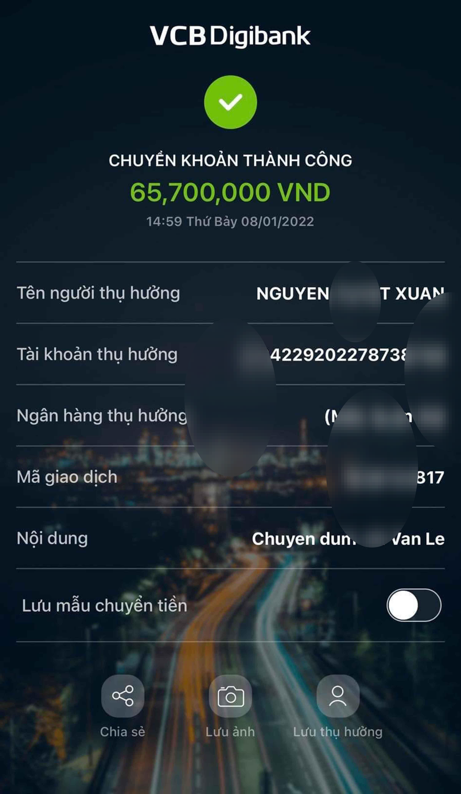 Số tiền chị Q. đã chuyển cho kẻ gian. Ảnh: Trác Rin Số tiền chị Q. đã chuyển cho kẻ gian. Ảnh: Trác Rin