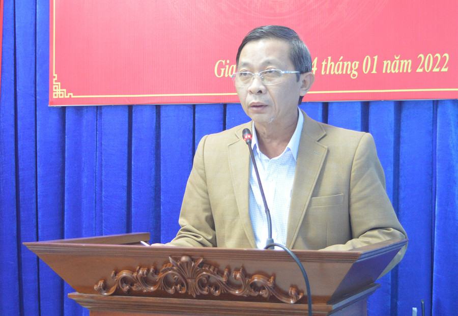  Trưởng ban Tuyên giáo Tỉnh ủy Huỳnh Thế Mạnh phát biểu tại hội nghị. Ảnh: Anh Huy