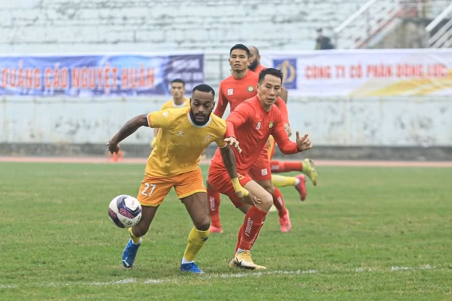 Câu lạc bộ Đà Nẵng khá đau đầu với bài toán ngoại binh cho mùa giải mới. Ảnh: ĐNFC