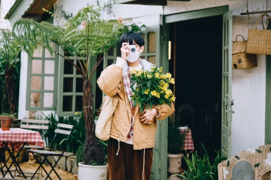 Sơn Đoàn, nhiếp ảnh gia và travel blogger với hơn 108.000 người theo dõi trên Instagram. Ảnh: NVCC