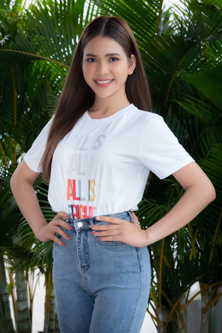 Nhan sắc đời thường của Ê Ban chinh phục người đối diện bởi sự mộc mạc. Ảnh: BTC