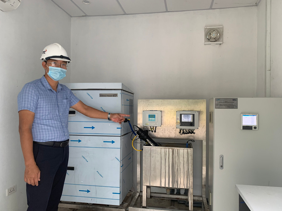 Công ty TNHH một thành viên Thành Thành Công Gia Lai đầu tư Trạm quan trắc nước thải tự động để theo dõi kết quả xử lý nước thải và truyền dữ liệu về Sở Tài nguyên và Môi trường. Ảnh: Hồng Thương Công ty TNHH một thành viên Thành Thành Công Gia Lai đã đầu tư Trạm quan trắc nước thải tự động để theo dõi kết quả xử lý nước thải và truyền dữ liệu về Sở Tài nguyên và môi trường. Ảnh: Hồng Thương