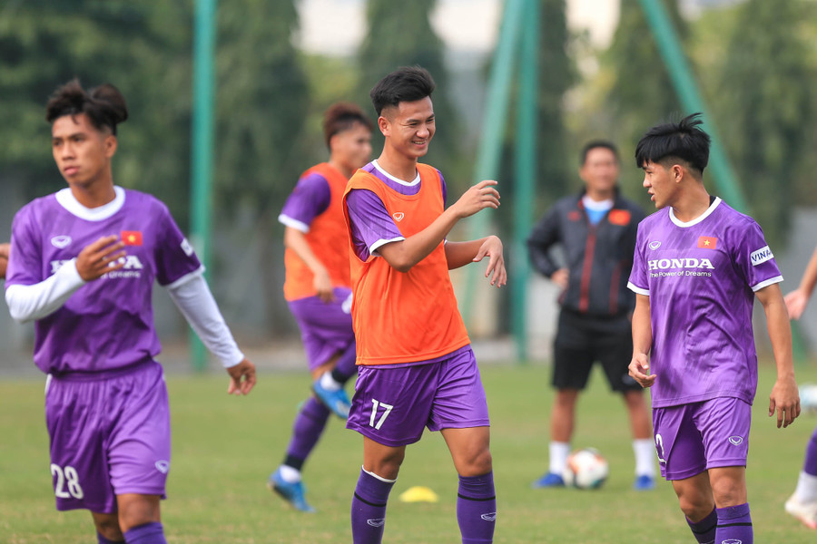 Các tuyển thủ U.23 Việt Nam sẽ tập xuyên tết. Ảnh: VFF