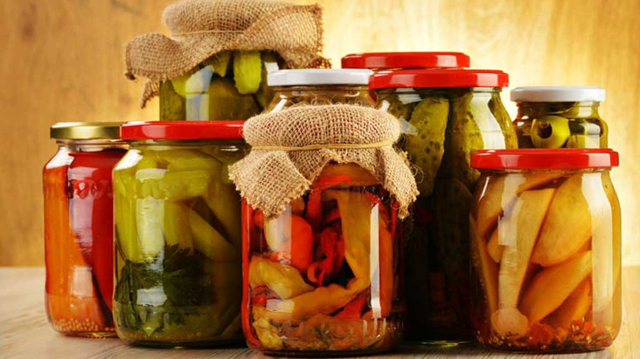 Rau lên men ngày càng được chú ý đến với lợi ích sức khỏe nổi bật của nó. Ảnh: Shutterstock