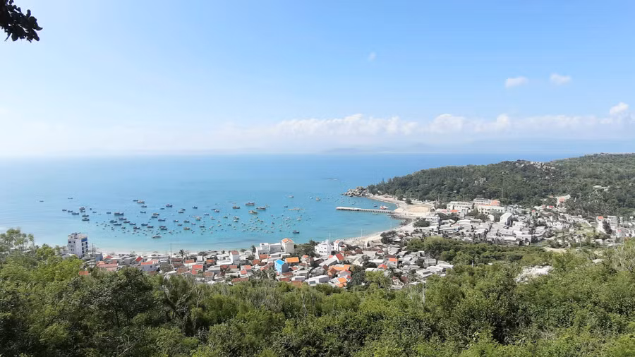 Đảo Nhơn Châu sẽ được xây dựng thành trung tâm du lịch biển đảo của Bình Định. Ảnh: Hoàng Trọng Đảo Nhơn Châu sẽ được xây dựng thành trung tâm du lịch biển đảo của Bình Định. Ảnh: Hoàng Trọng