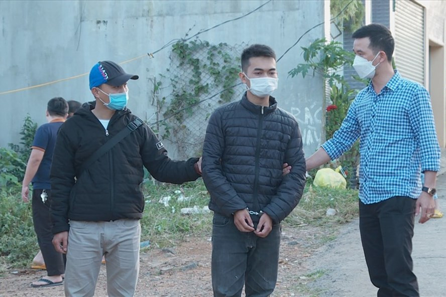 Đối tượng Phạm Thế Hưng bị cơ quan chức năng bắt giữ. Ảnh: T.X