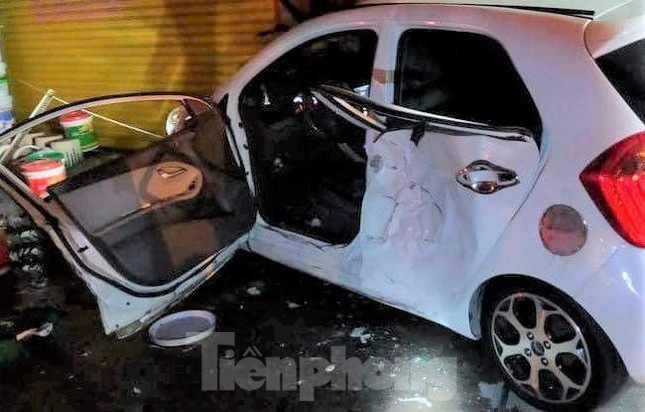 Xe ô tô hư hỏng nặng Xe ô tô hư hỏng nặng