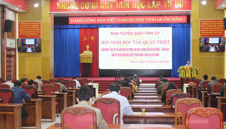 Quang cảnh hội nghị. Ảnh: Phan Lài